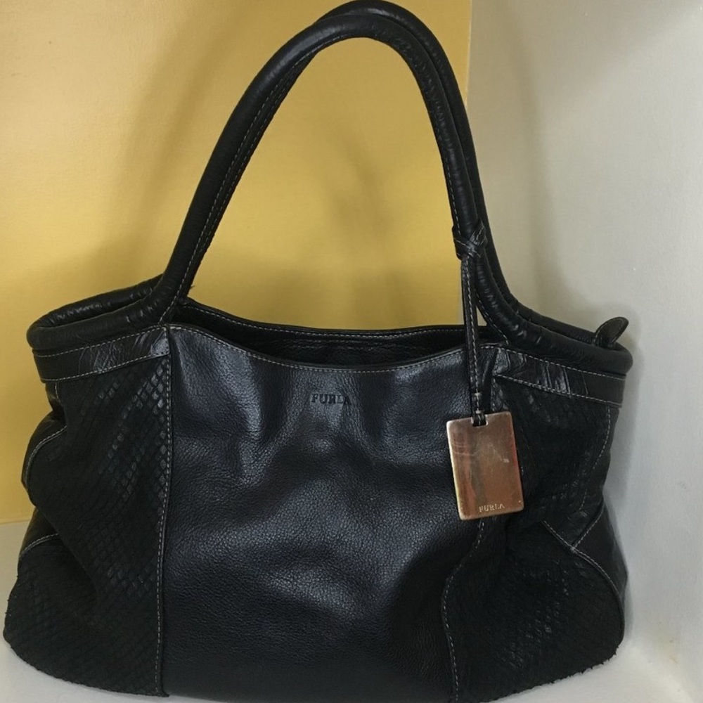 FURLA  Black Leather Shoulder Bag